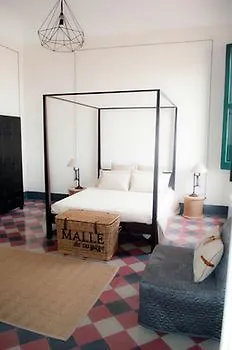 Bed & Breakfast Bed and Breakfast Le stanze del Capostazione Bagheria