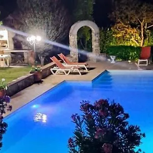 Nido Del Merlo 2*, Santomato Italie